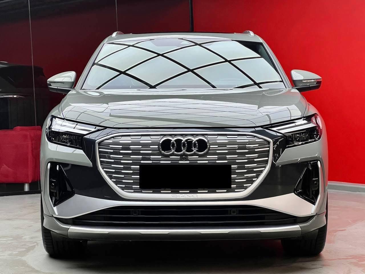 AUDI Q4 E-tron 40